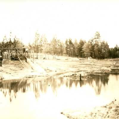 construction of pumphouse and intake pump: Page 9