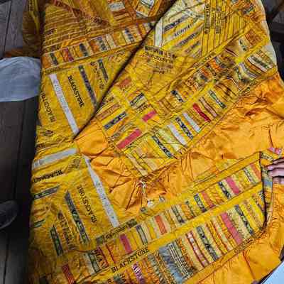 Orange Silk Cigar Quilt