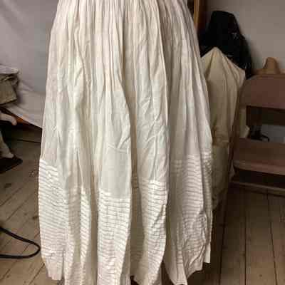 Ladies Pleated Petticoat