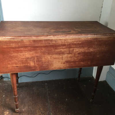 drop-leaf Table