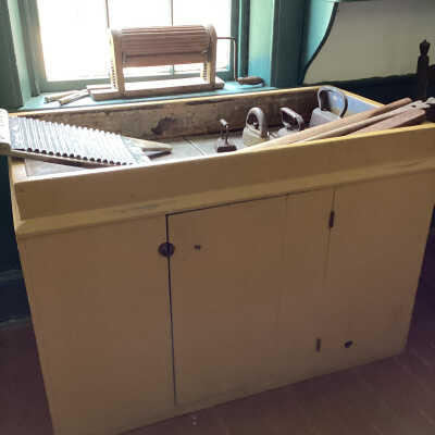 Dry Sink