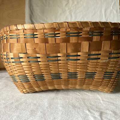 Large Native American Splint Basket