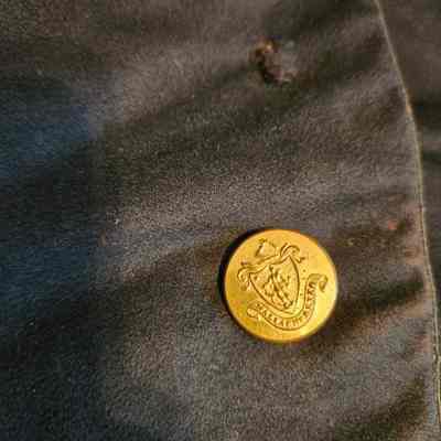 Buttons