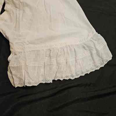 Bottom of pants