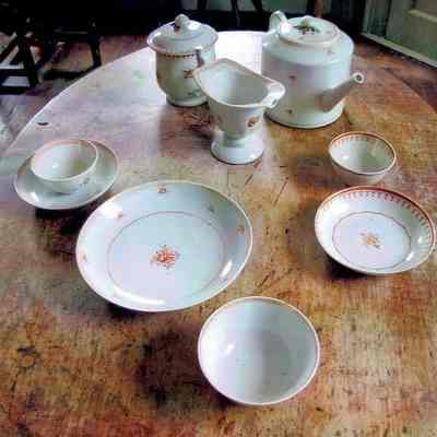 The entire Tea Service: 2012.17.1-7