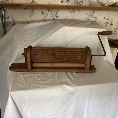 Wooden Mangle (Wringer)