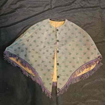Green Capelet