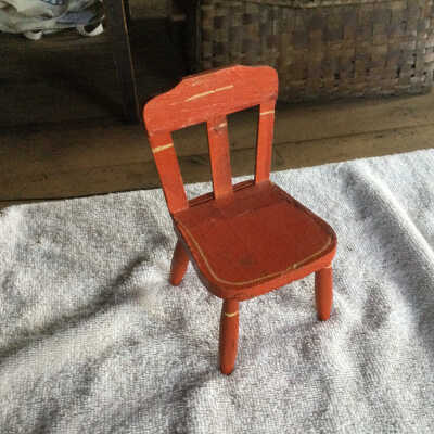 Doll’s Chair