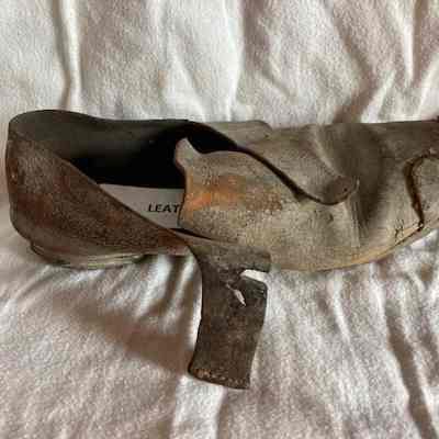 Man's Leather Shoe