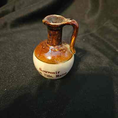 Head Tide Souvenir Jug