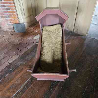 Cradle