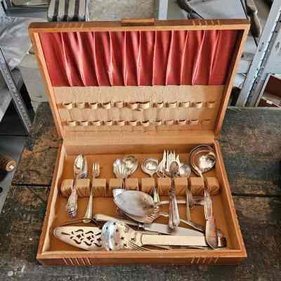 Silverware Set