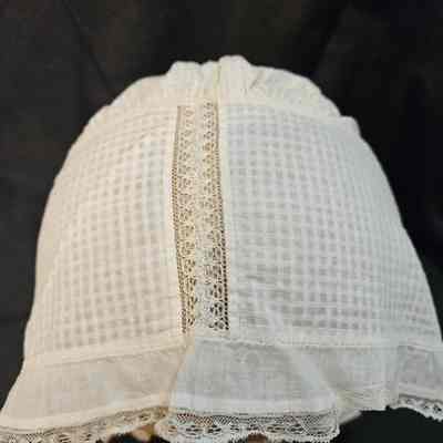 Top view of lace insert