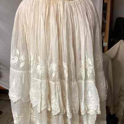 Ladies Embroidered Petticoat
