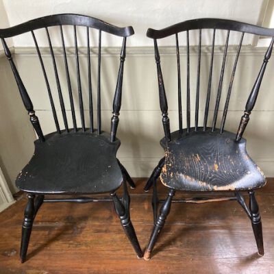 Pair of Fan-back Windsor Side Chairs