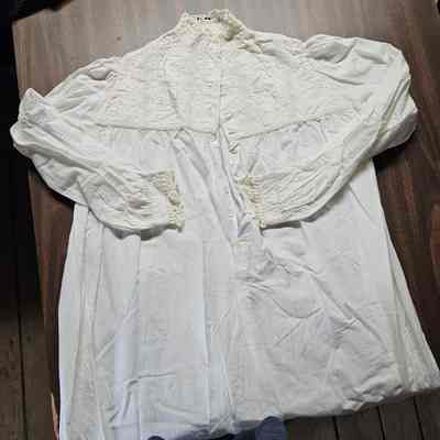 White Cotton Nightgown