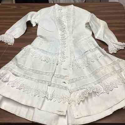 Girl’s White Dress