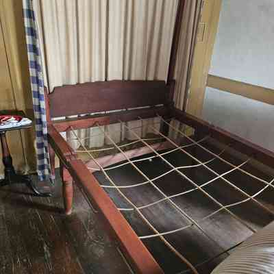 Folding Bed