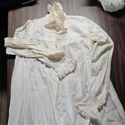 White Cotton Nightgown