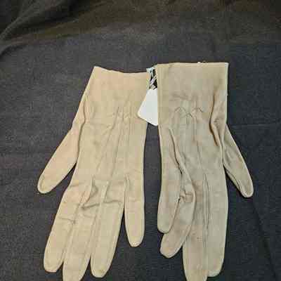 Women's Gloves
