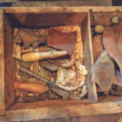 Box of Shoe Tools