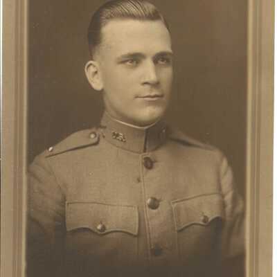 Photo of Roscoe Pierce in an Army uniform, WWI