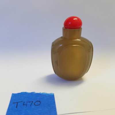 Chalcedony Snuff Bottle