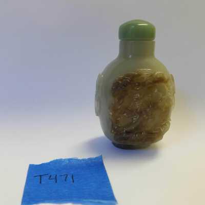 Nephrite Snuff Bottle