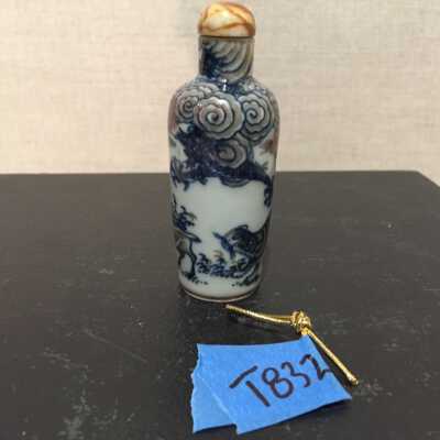 Snuff Bottle (Tiger and Deer)