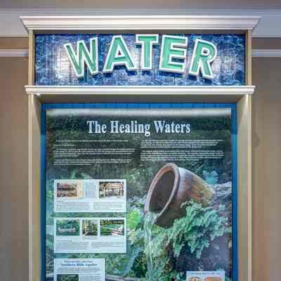 Water Display Case