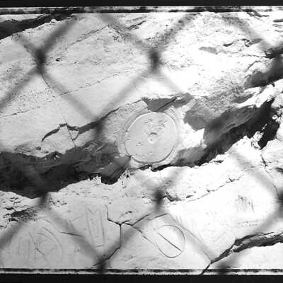 Flat Shield with Border, Castle Gardens, Wyoming