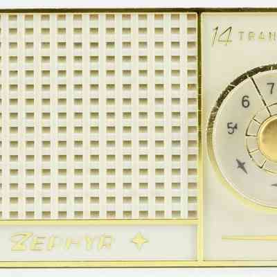Zephyr 14 Transistor Radio