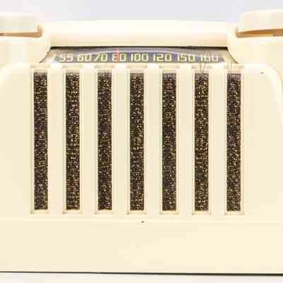 Stewart Warner AM Radio Receiver