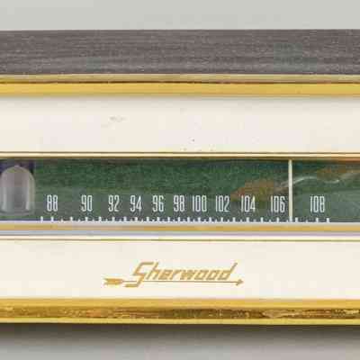 Sherwood FM Tuner