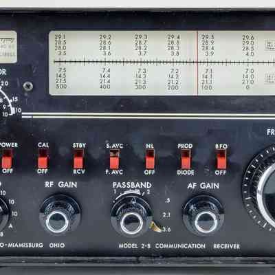 RL Drake 2-B Communications Transeiver