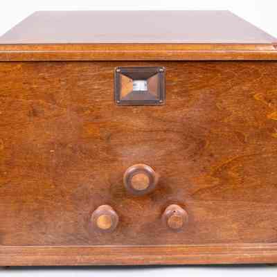 Radio Front
