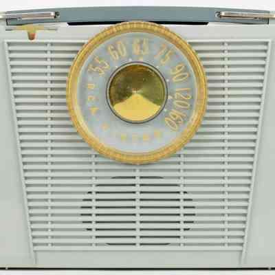 RCA Victor AM 6-B-5 Radio