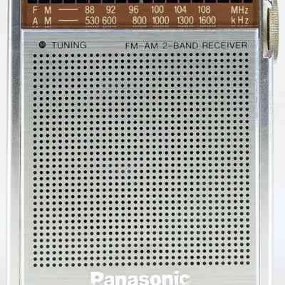 Panasonic RF-7 FM-AM 2-Band Pocket Radio Receiver