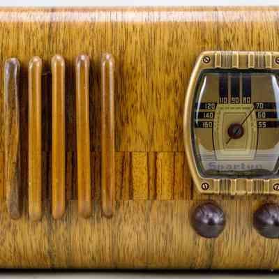 Sparton Standard Broadcast Radio Receiver
