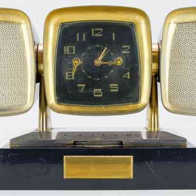 Philco Broadcast Band Clock Radio