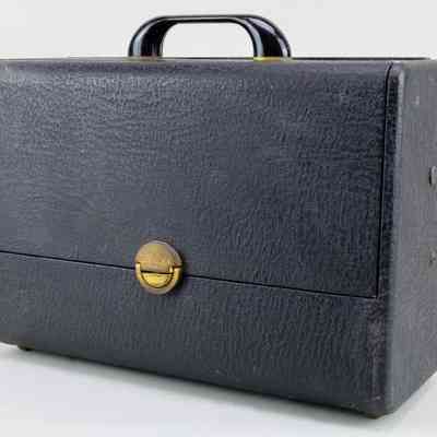 Case Front Oblique View