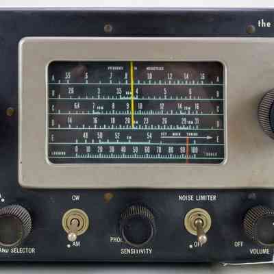 Hallicrafters S-53A Communications Receiver
