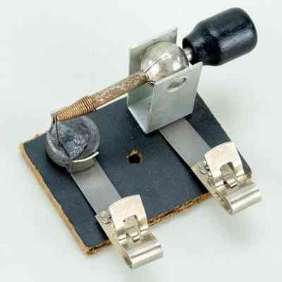 Crystal Detector