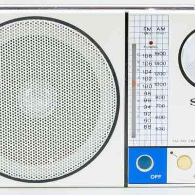 Sony ICF-S30W AM/FM Transistor