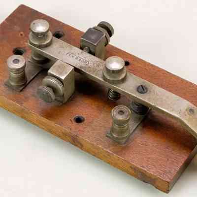 A.W.Bowen Spark Key