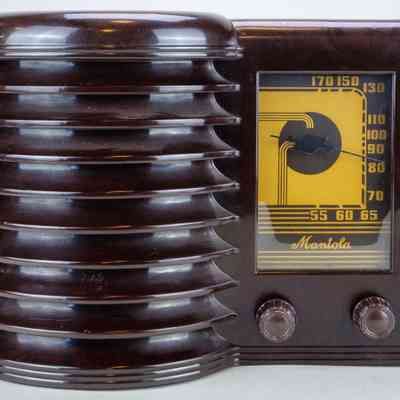 Mantola Standard Broadcast Radio