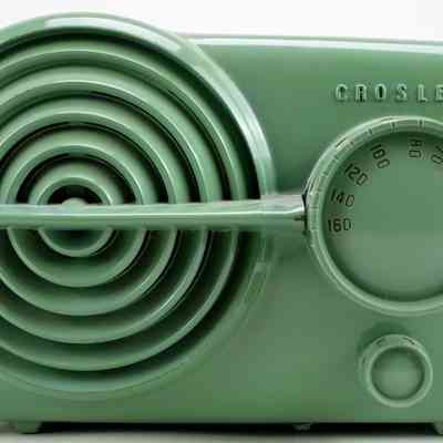 Crosley AM Radio Receiver