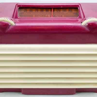 Setchell-Carlson AM Radio Receiver