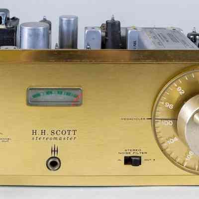 H.H. Scott FM Stereo Tuner
