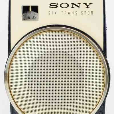 Sony TR-650 Six Transistor Radio